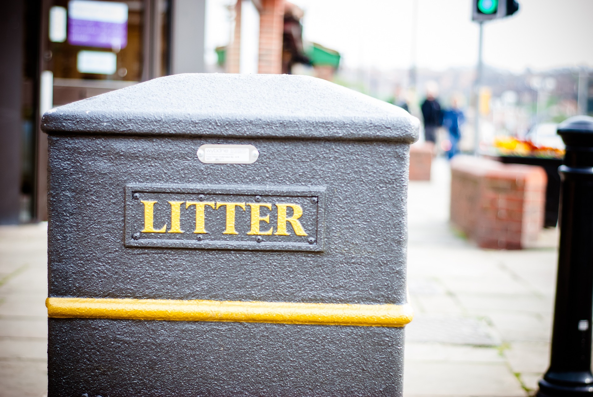 Litter Bins, Functional Waste Management